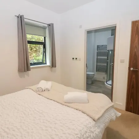 Sea View - 2 Bedrooms - Sleeps 4 怀特黑