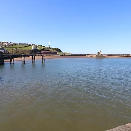 Sea View - 2 Bedrooms - Sleeps 4 Whitehaven