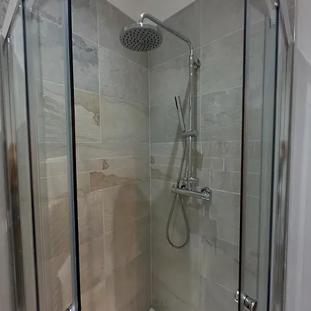 Appartement Sea View - 2 Bedrooms - Sleeps 4 Whitehaven